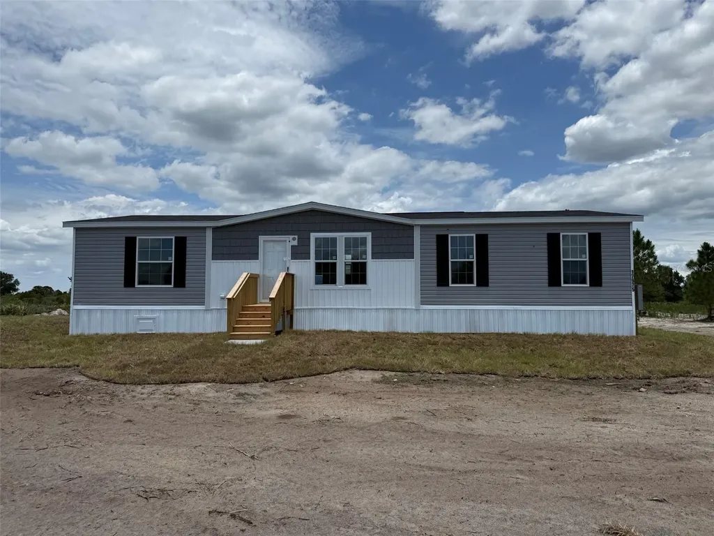 17975 NW 266th Street Okeechobee FL 34972