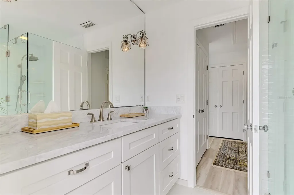 5030 18th Avenue W Bradenton FL 34209