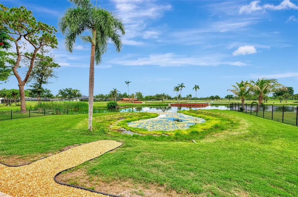 5030 18th Avenue W Bradenton FL 34209
