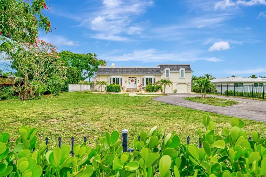 5030 18th Avenue W Bradenton FL 34209