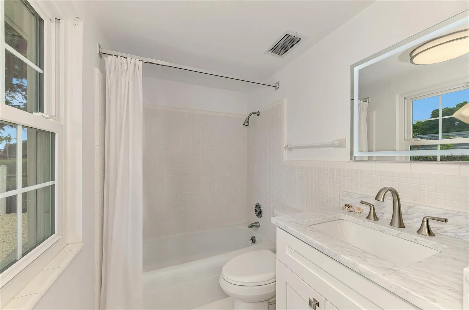 5030 18th Avenue W Bradenton FL 34209