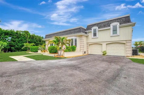 5030 18th Avenue W Bradenton FL 34209