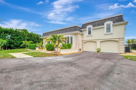 5030 18th Avenue W Bradenton FL 34209