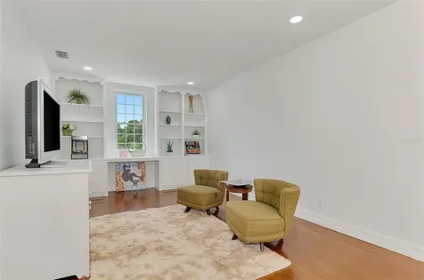 5030 18th Avenue W Bradenton FL 34209