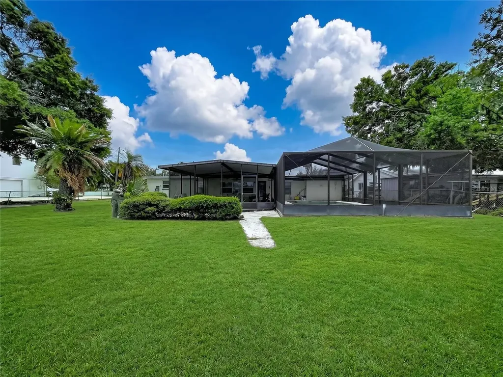 8616 Magnolia Street Gibsonton FL 33534