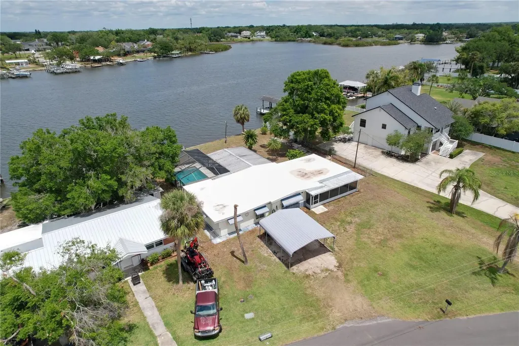 8616 Magnolia Street Gibsonton FL 33534