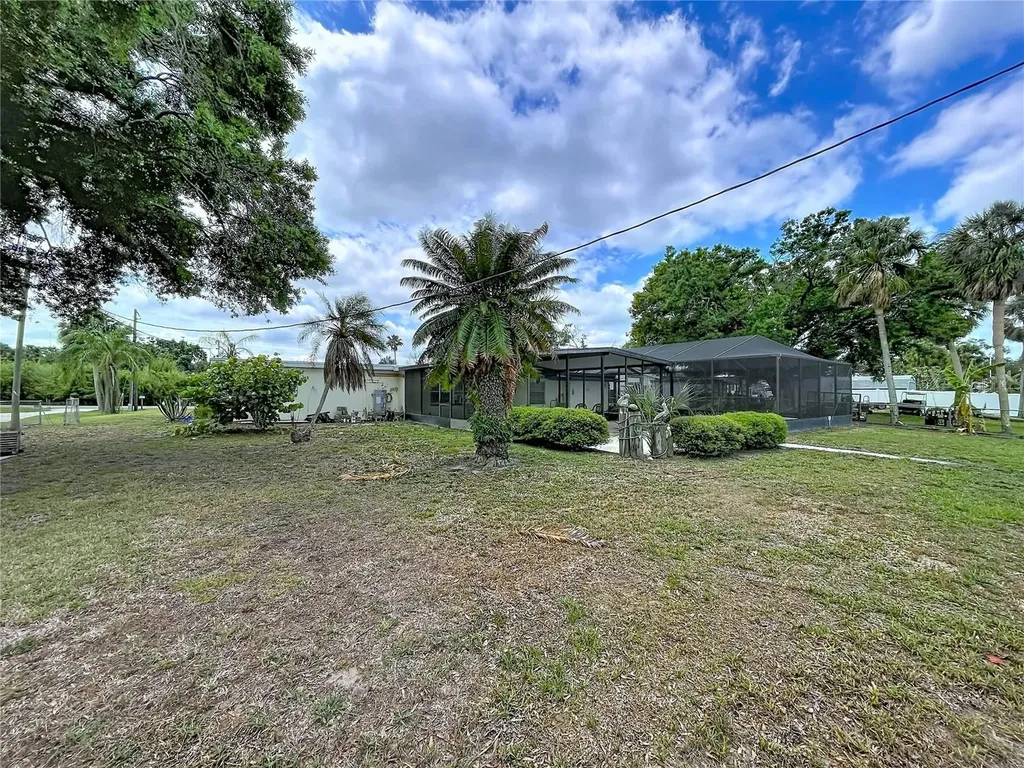 8616 Magnolia Street Gibsonton FL 33534