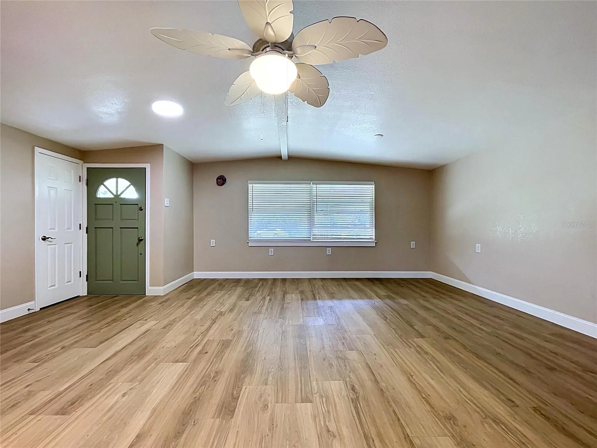 8616 Magnolia Street Gibsonton FL 33534