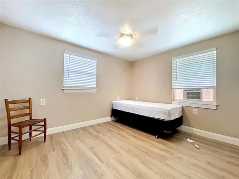 8616 Magnolia Street Gibsonton FL 33534