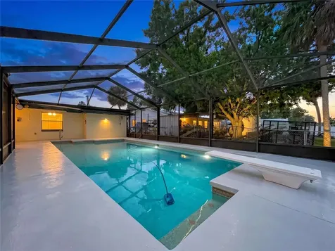 8616 Magnolia Street Gibsonton FL 33534