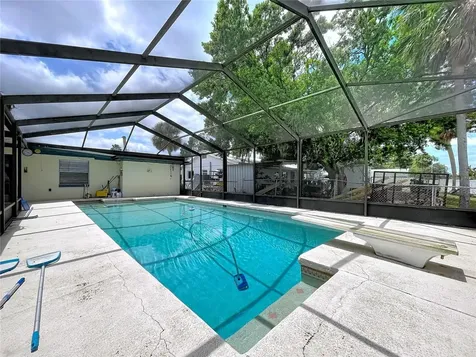 8616 Magnolia Street Gibsonton FL 33534