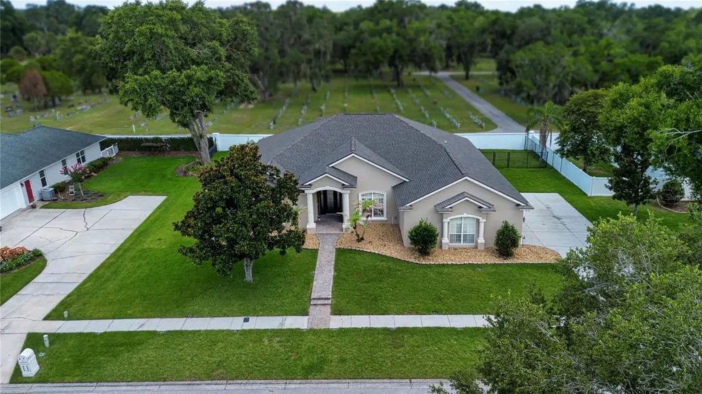 905 Square Lake Drive Bartow FL 33830