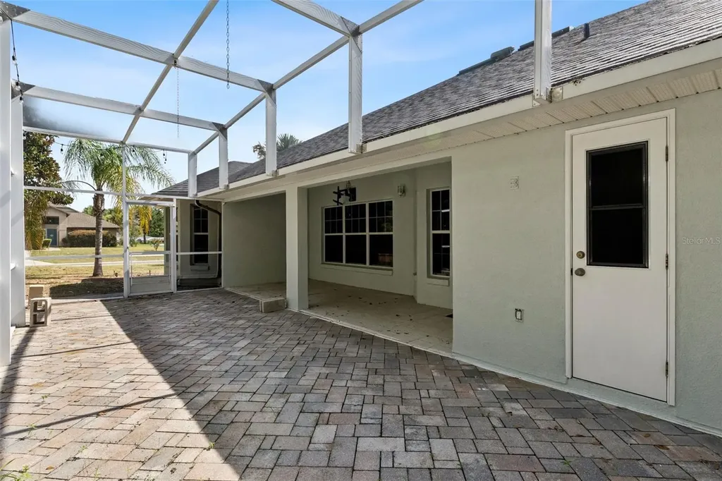 4450 Abaco Drive Tavares FL 32778