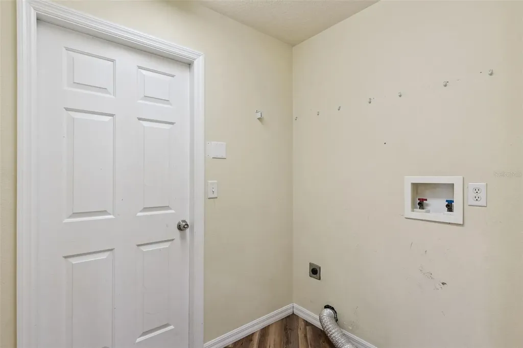 4450 Abaco Drive Tavares FL 32778
