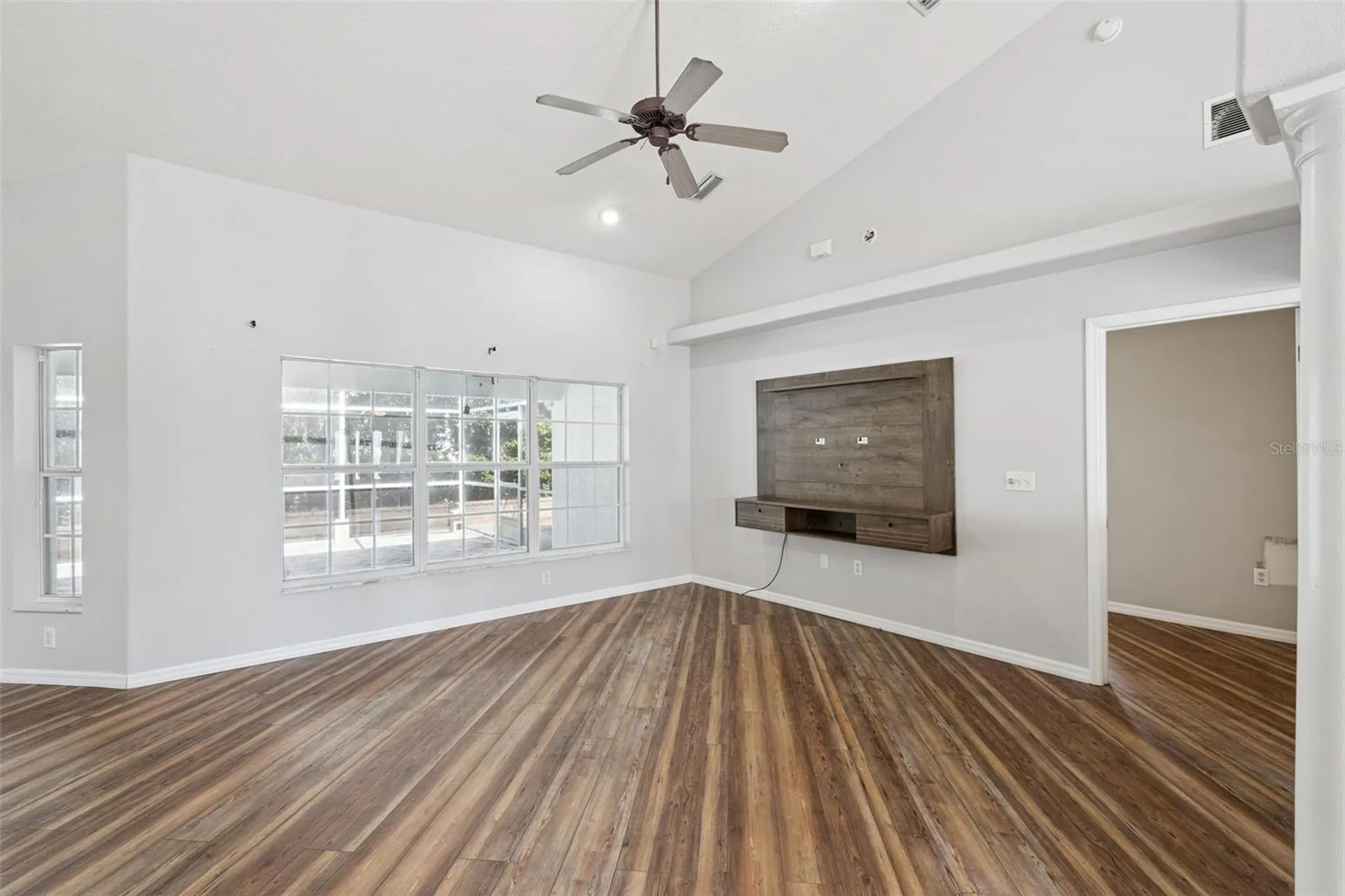 4450 Abaco Drive Tavares FL 32778