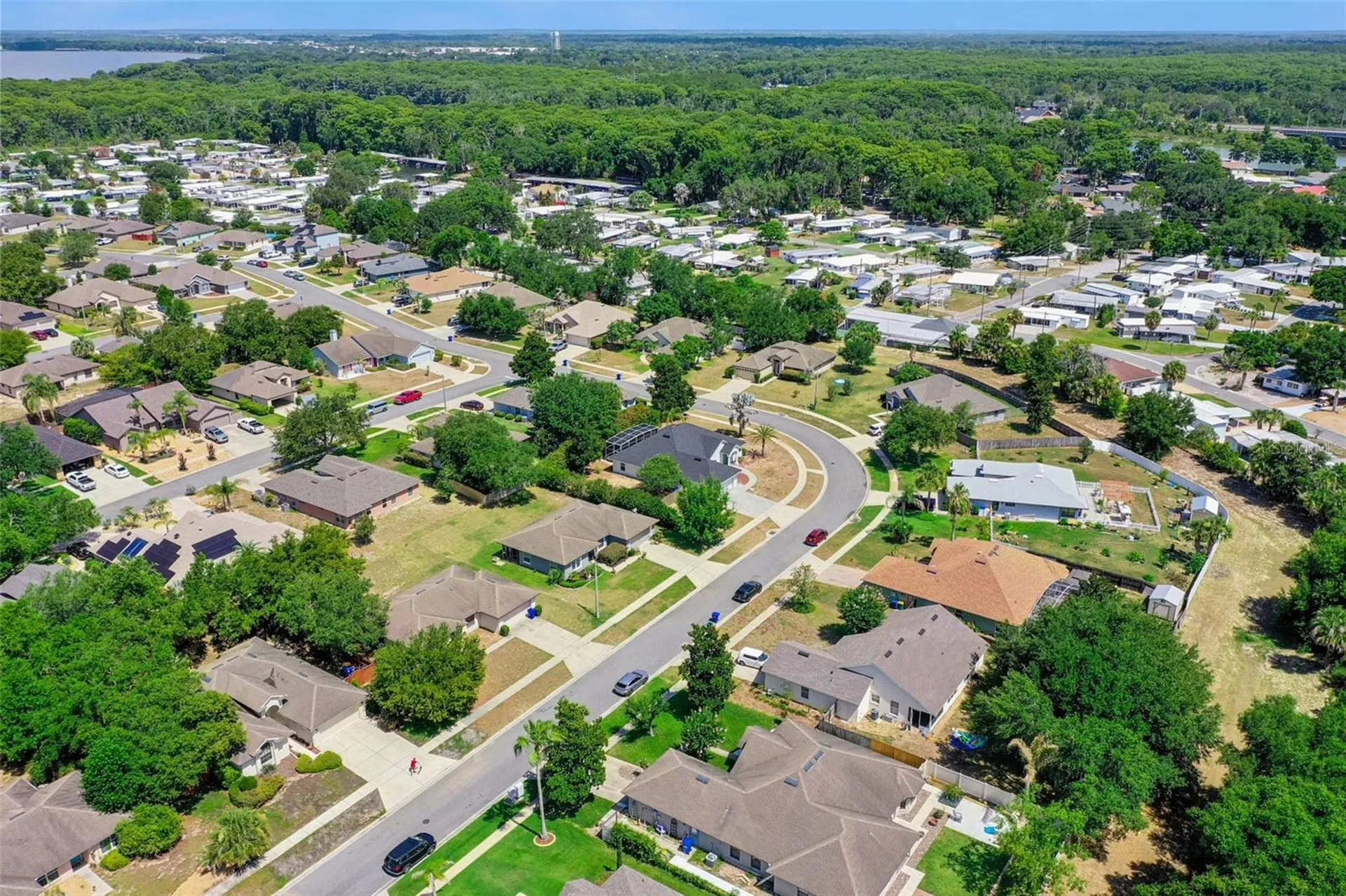 4450 Abaco Drive Tavares FL 32778