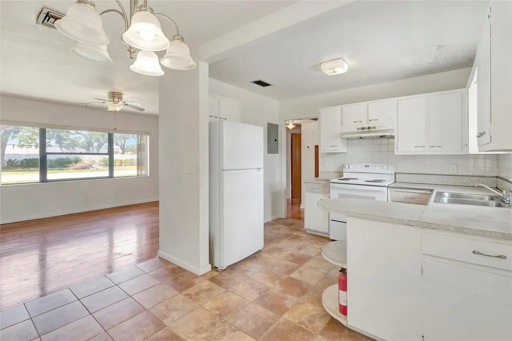 1149 Bloxam Avenue Clermont FL 34711