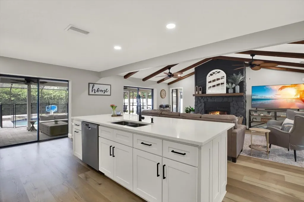 1118 Bramblewood Drive Safety Harbor FL 34695