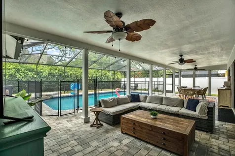 1118 Bramblewood Drive Safety Harbor FL 34695