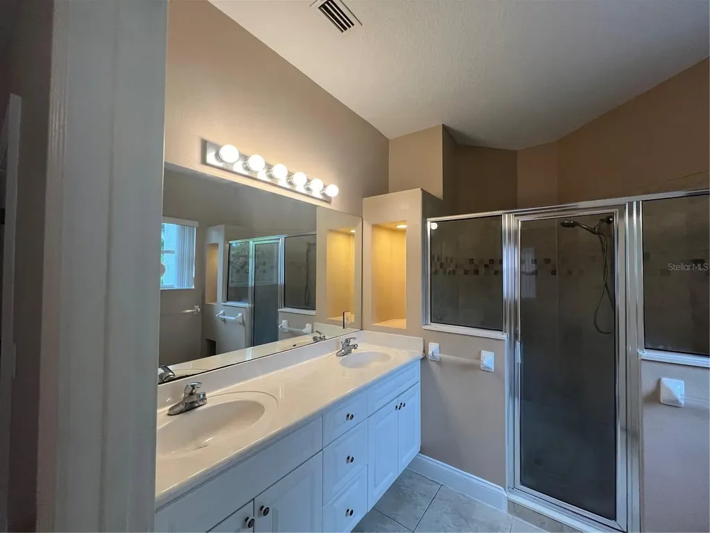 20 Woodfield Drive Palm Coast FL 32164