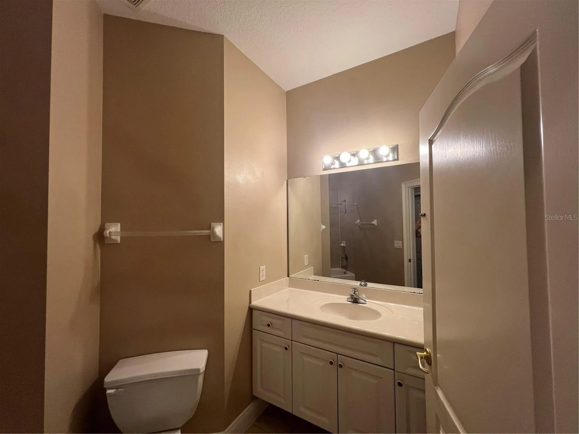 20 Woodfield Drive Palm Coast FL 32164