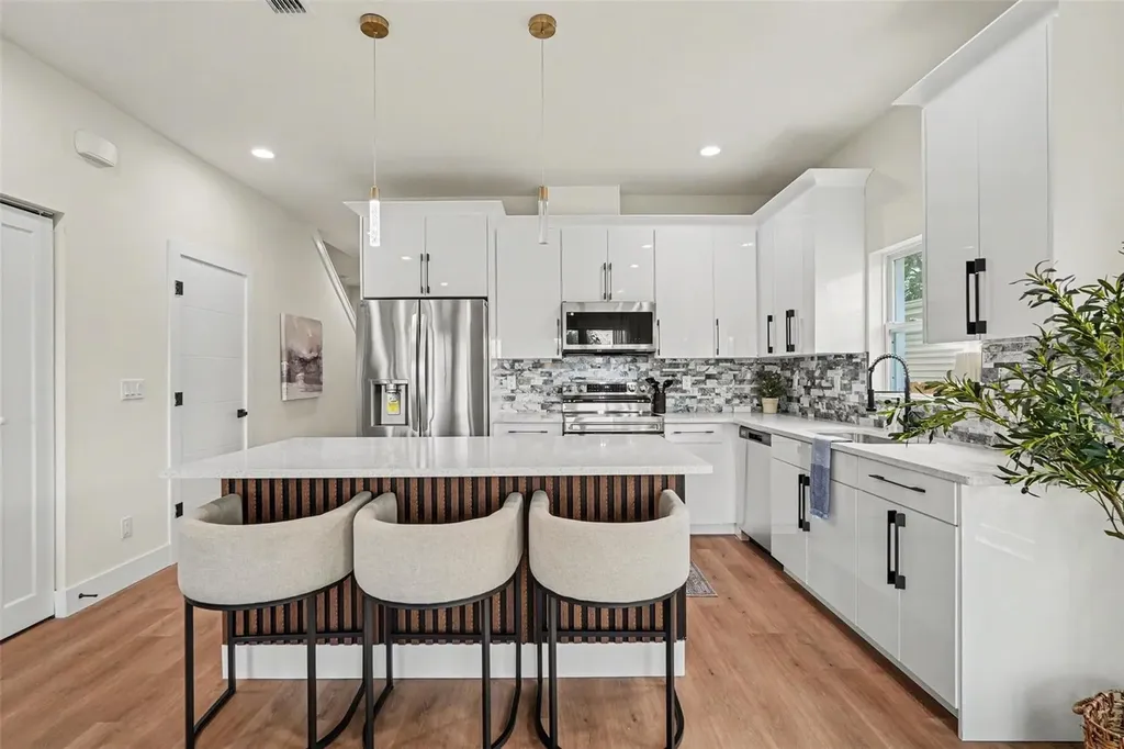 3612 Temple Street Tampa FL 33612
