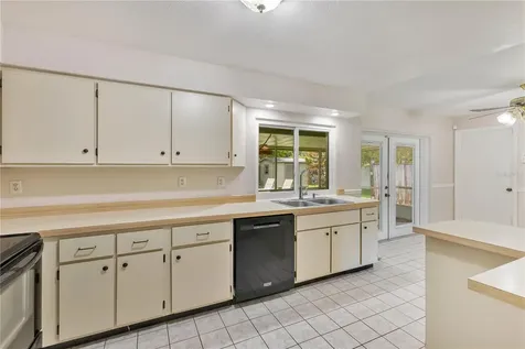1723 Hughey Street Kissimmee FL 34741