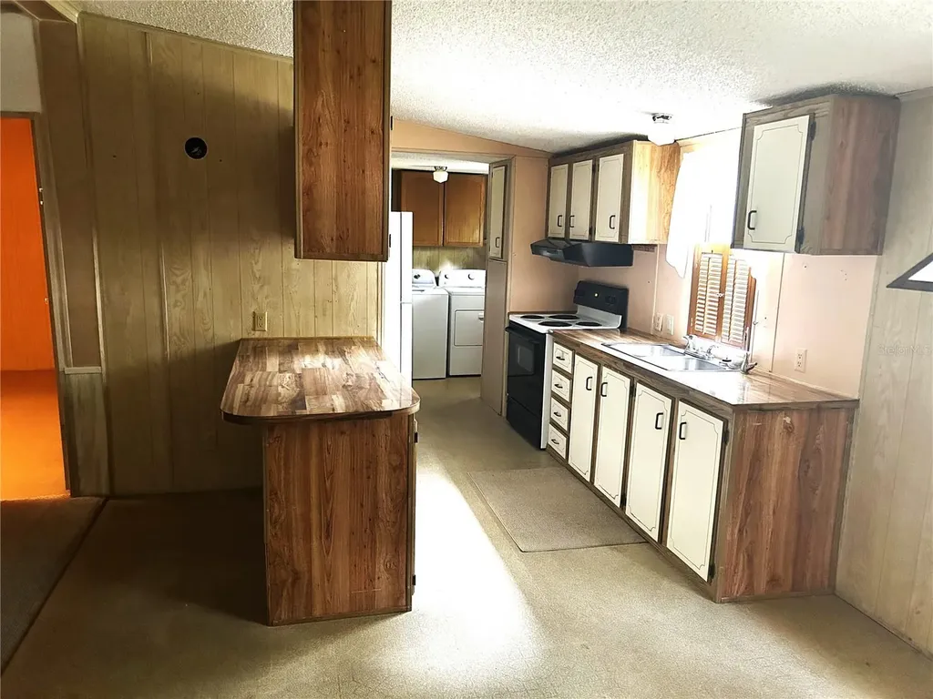 3935 E Lake Park Drive Hernando FL 34442