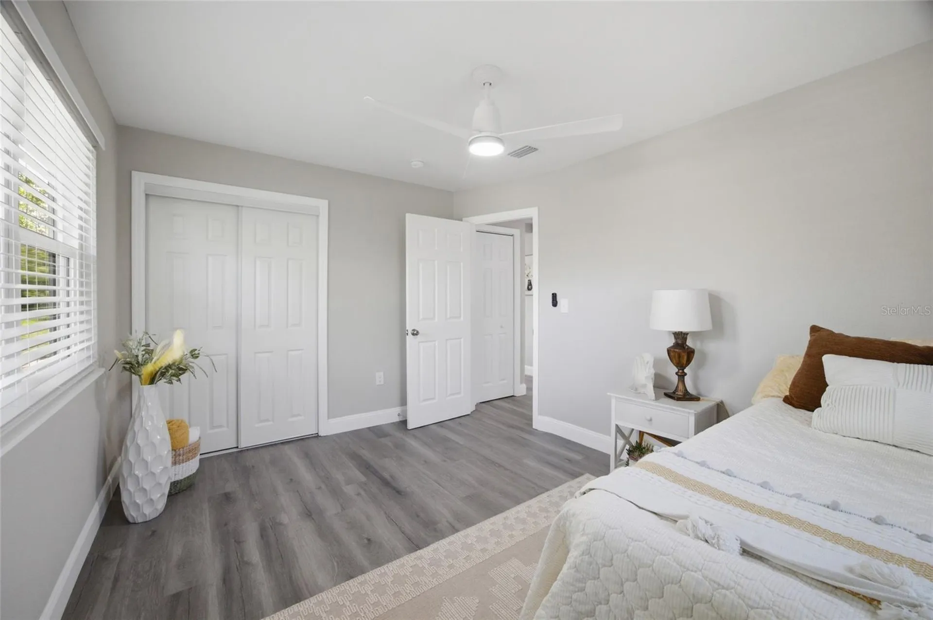 923 N Palm Drive SW Largo FL 33770