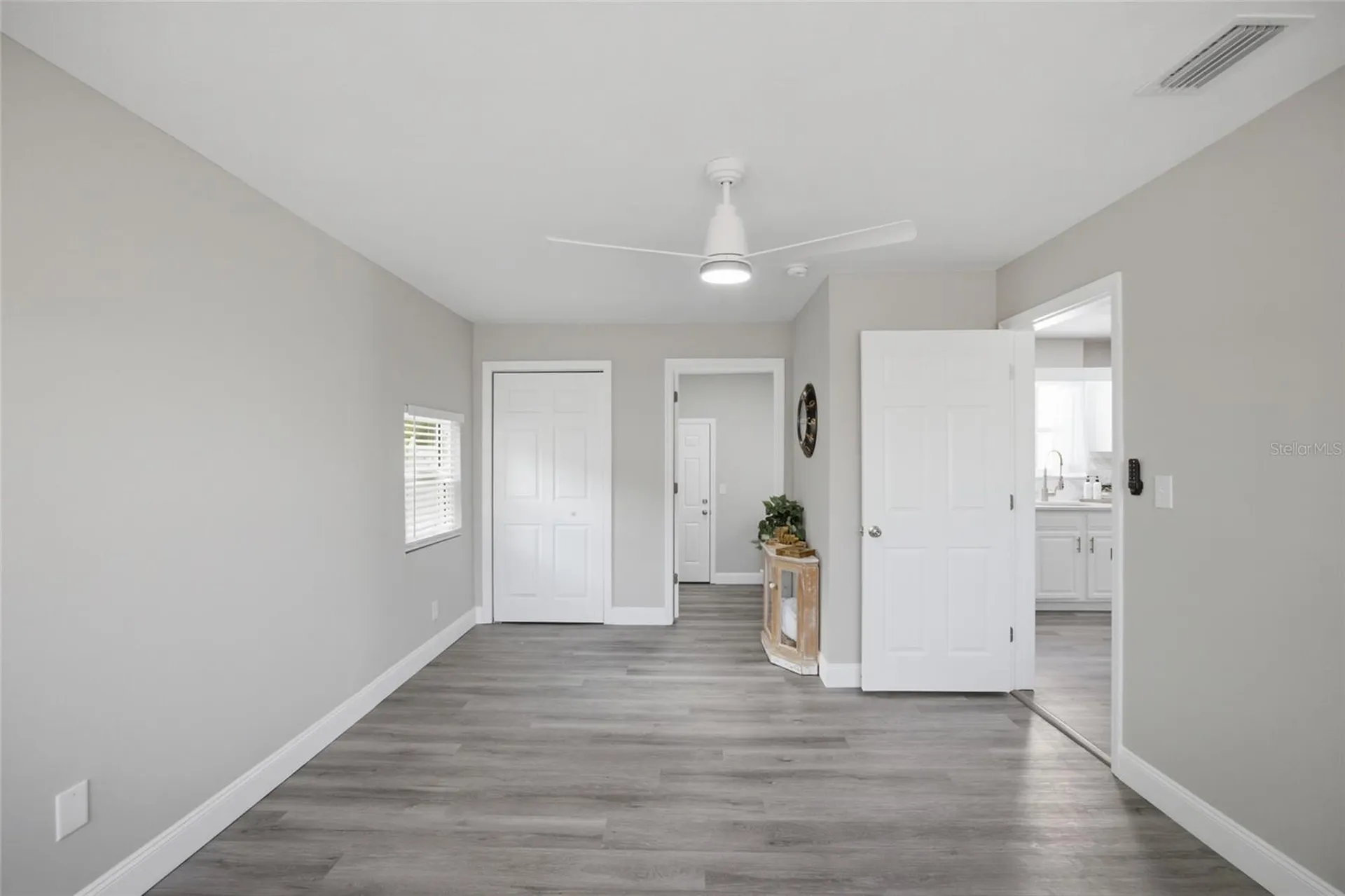 923 N Palm Drive SW Largo FL 33770