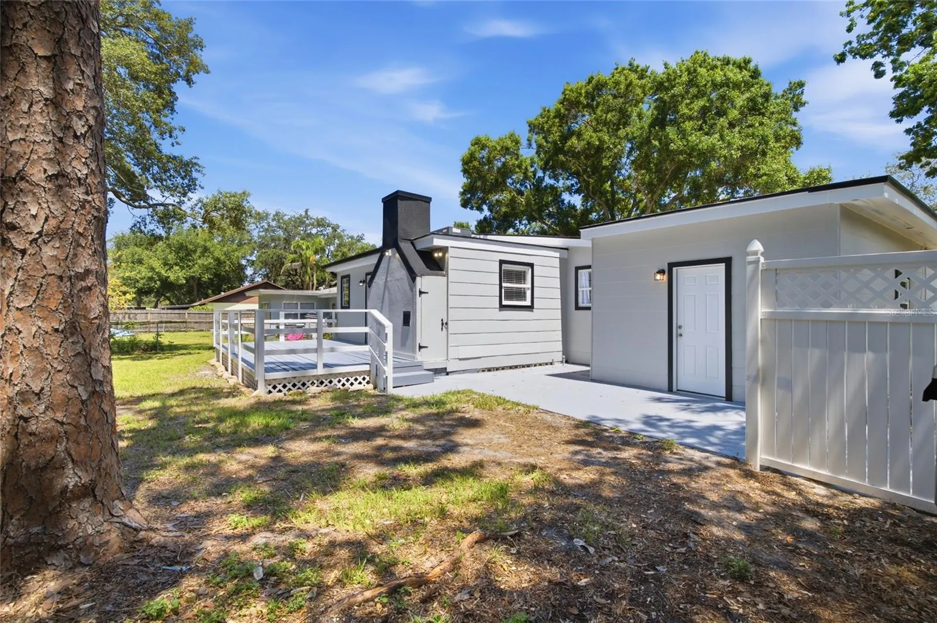 923 N Palm Drive SW Largo FL 33770