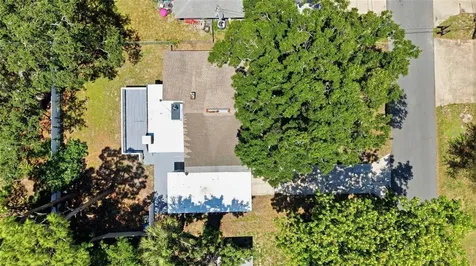923 N Palm Drive SW Largo FL 33770