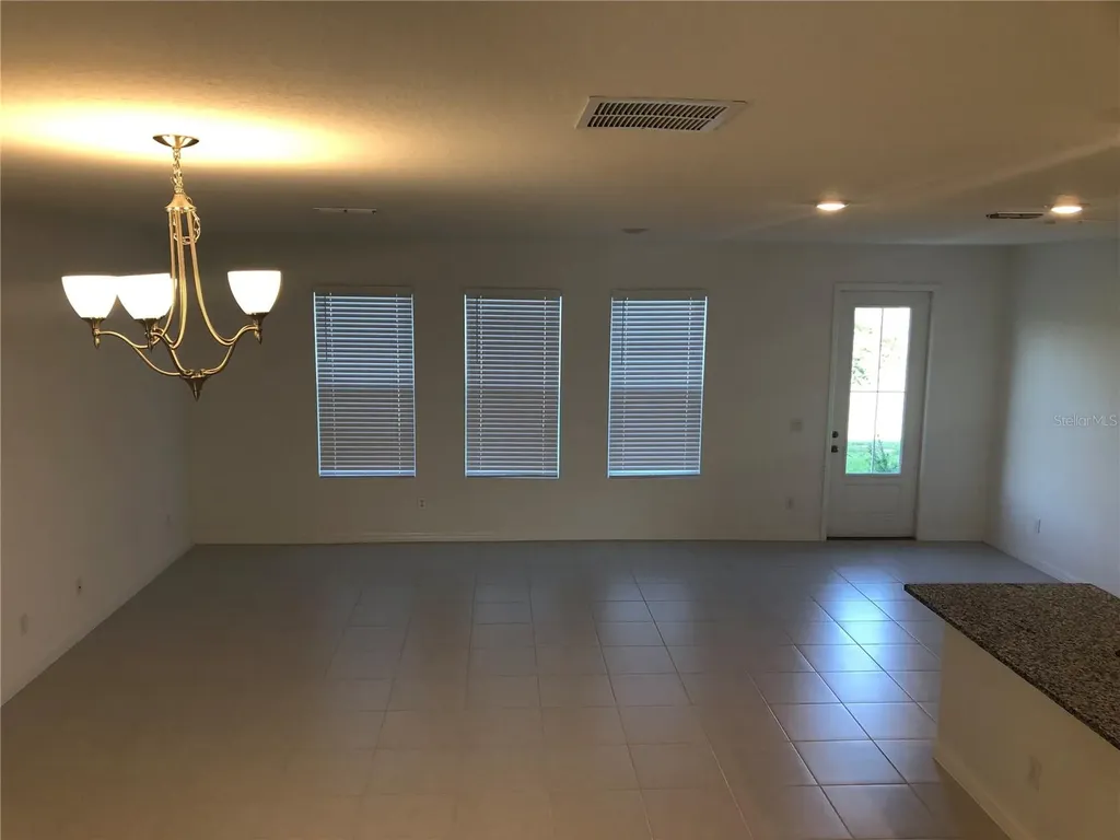 1622 Sanibel Drive Davenport FL 33896