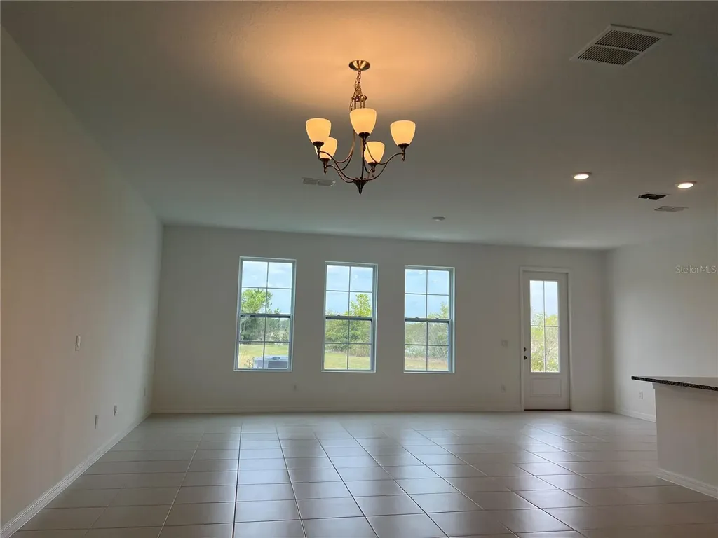 1622 Sanibel Drive Davenport FL 33896