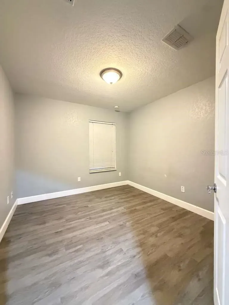 1105 Toluke Point Orlando FL 32828