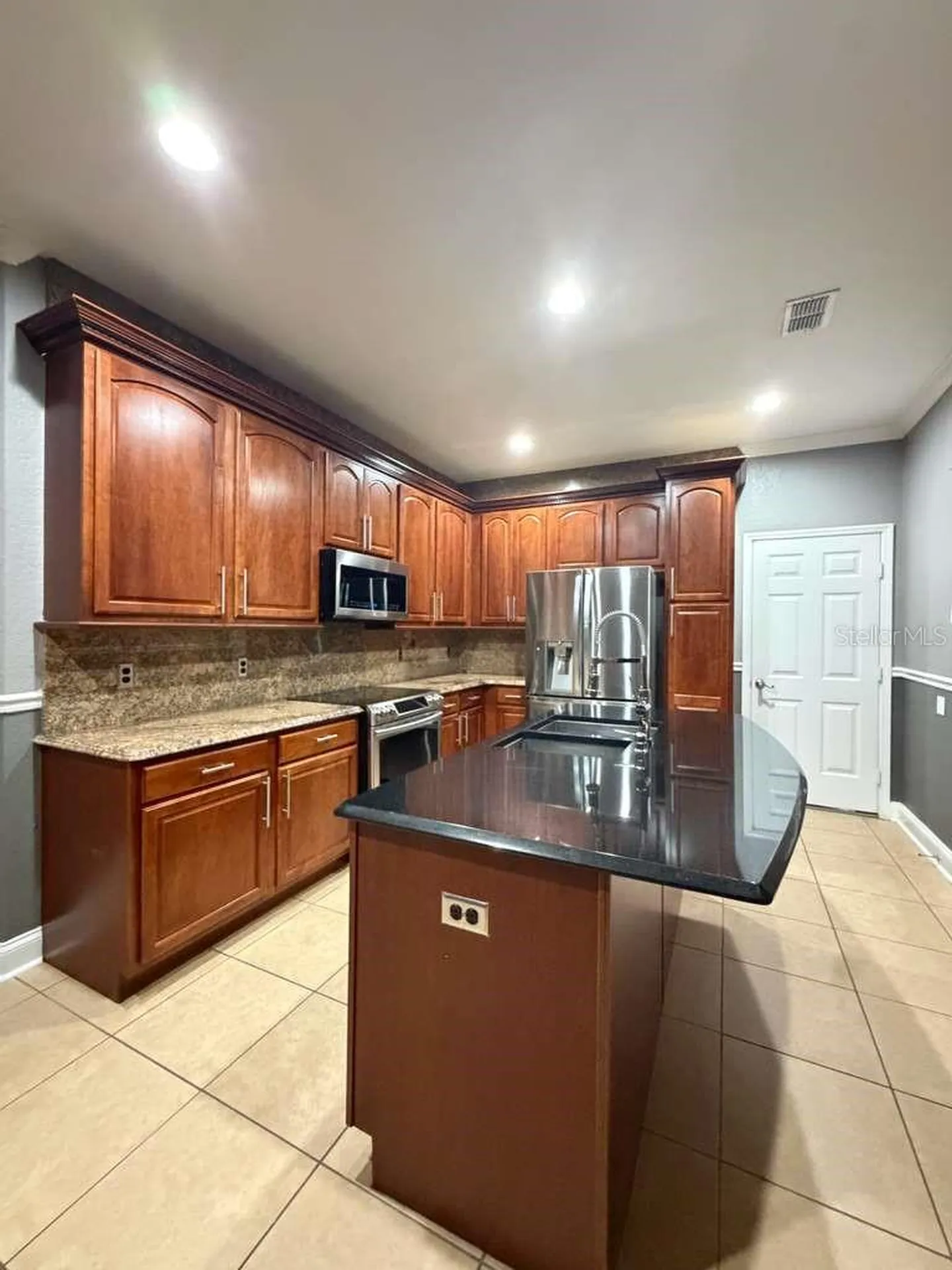 1105 Toluke Point Orlando FL 32828