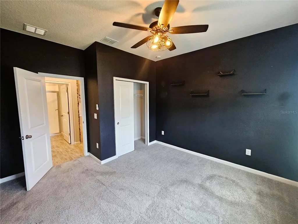 19403 Blue Pond Drive Lutz FL 33558