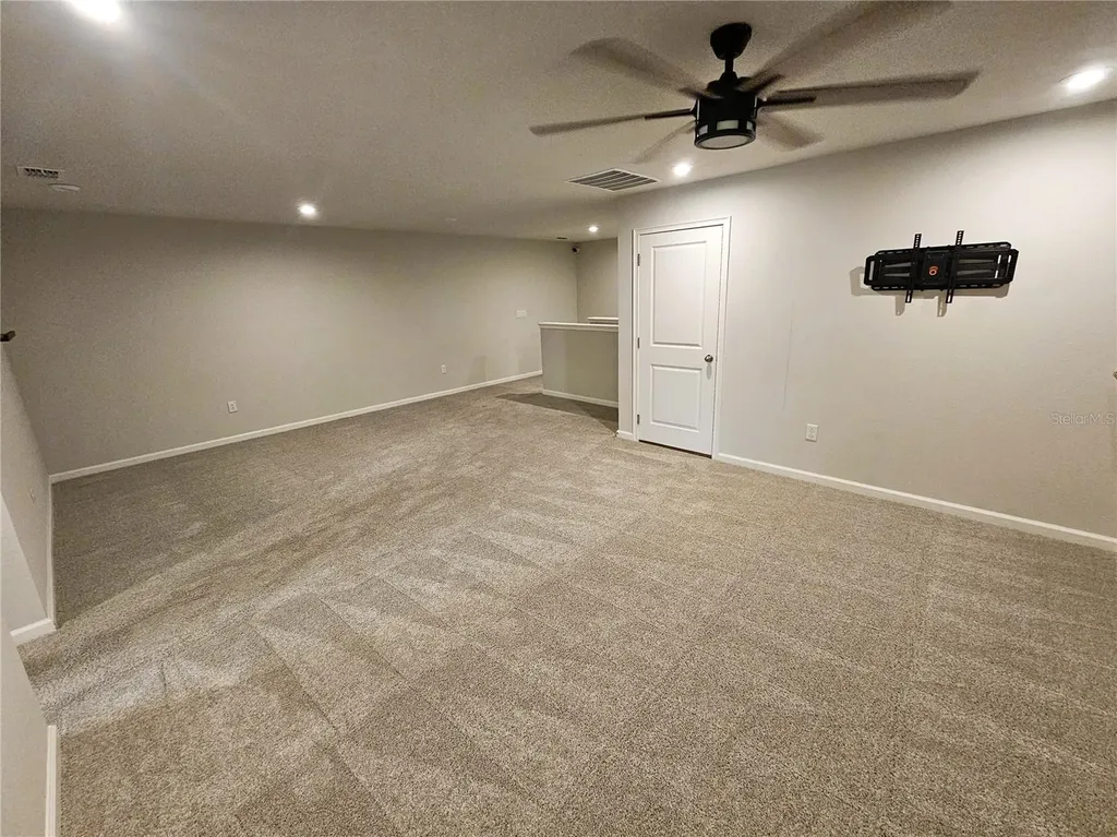 19403 Blue Pond Drive Lutz FL 33558
