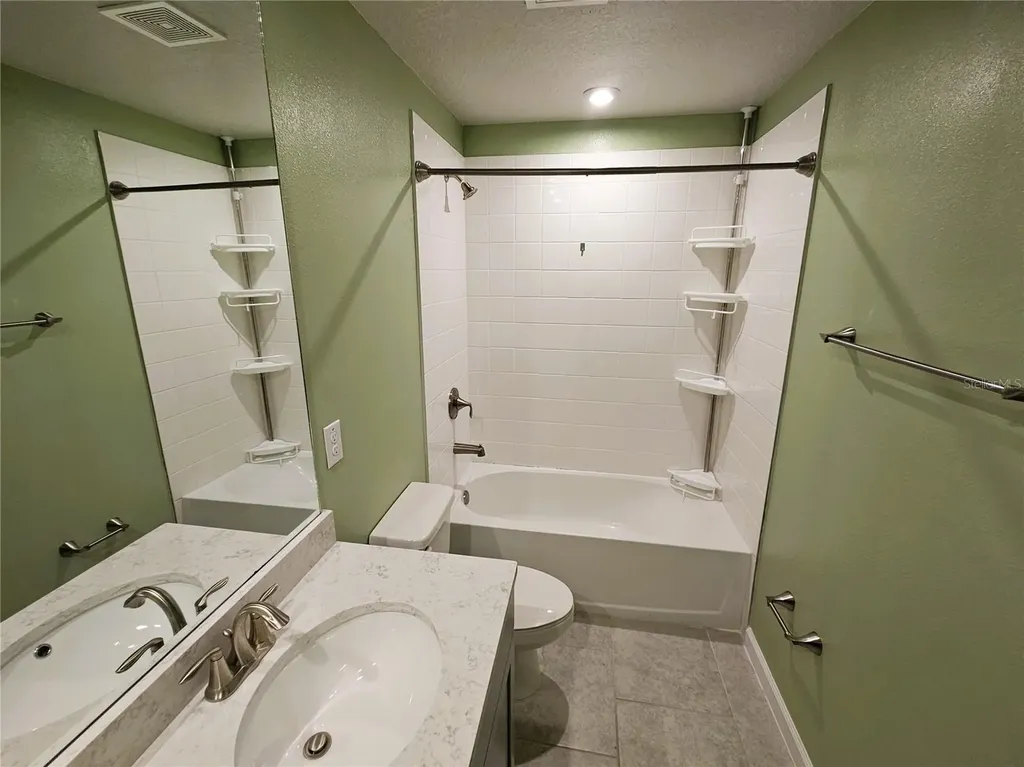 19403 Blue Pond Drive Lutz FL 33558