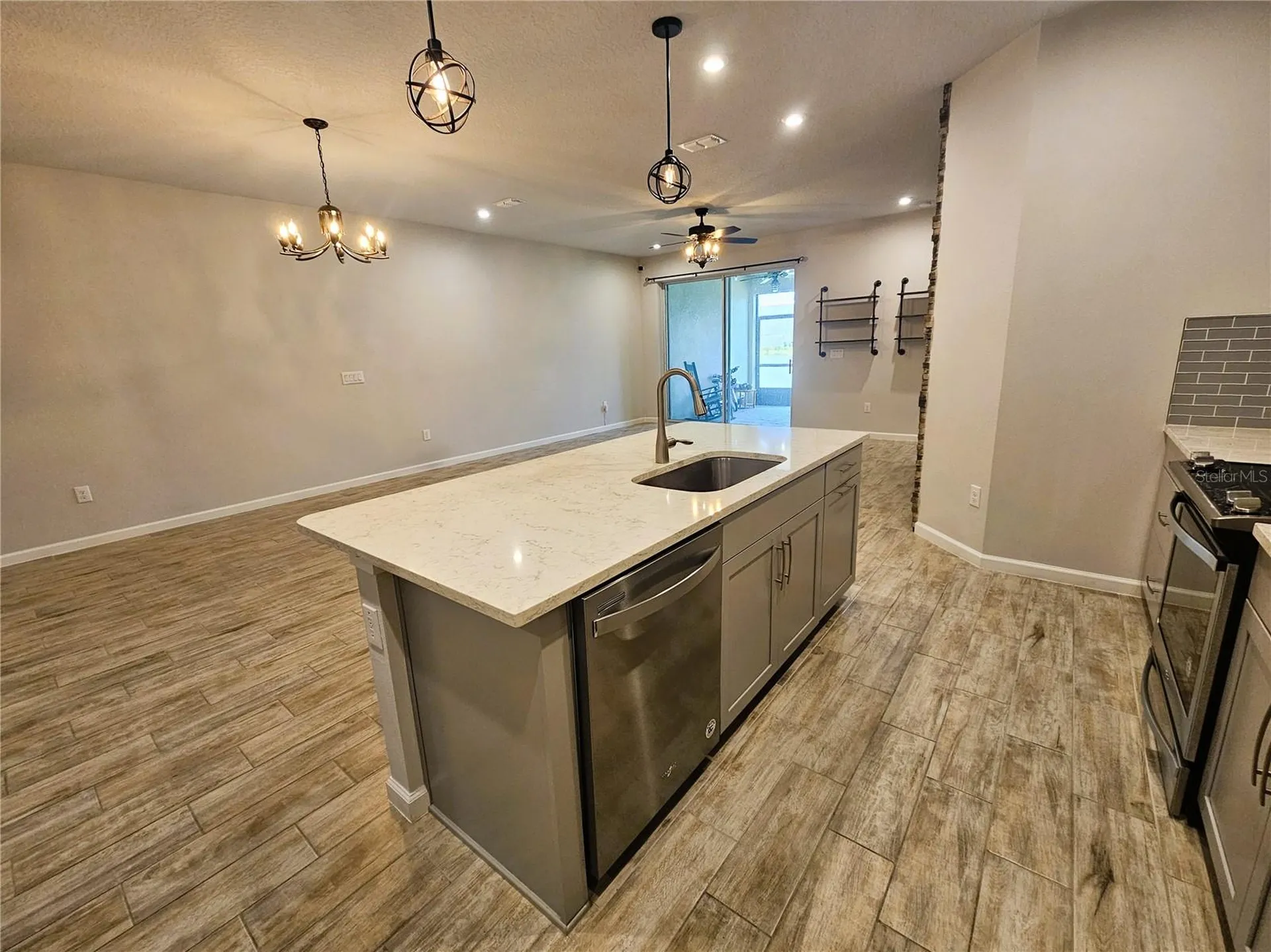 19403 Blue Pond Drive Lutz FL 33558