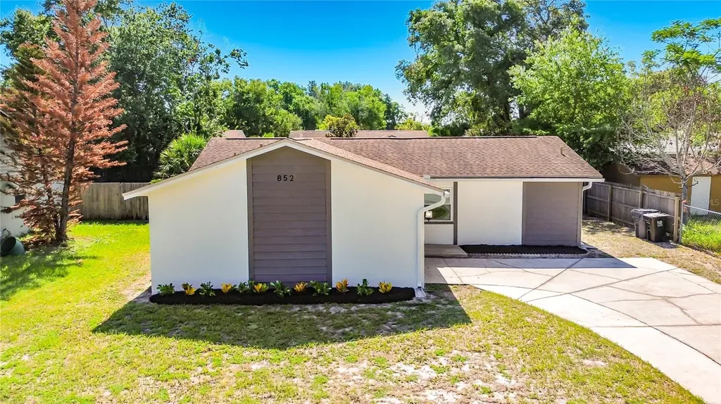 852 Cinnamon Drive Winter Haven FL 33880