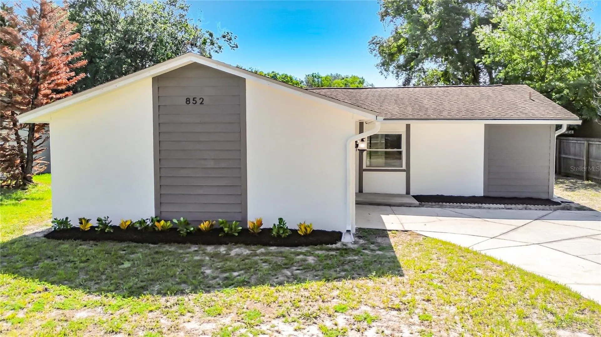 852 Cinnamon Drive Winter Haven FL 33880
