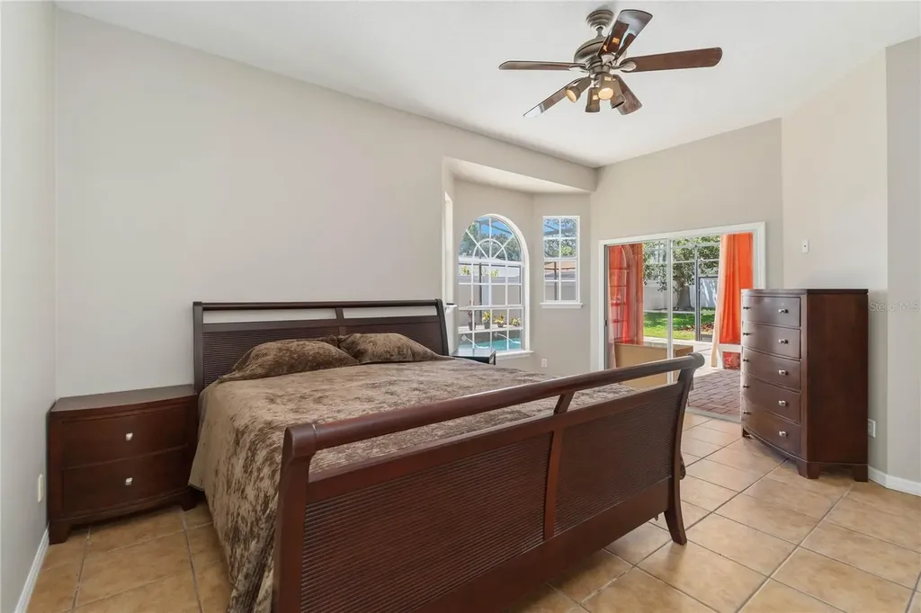 8122 Canyon Lake Circle Orlando FL 32835