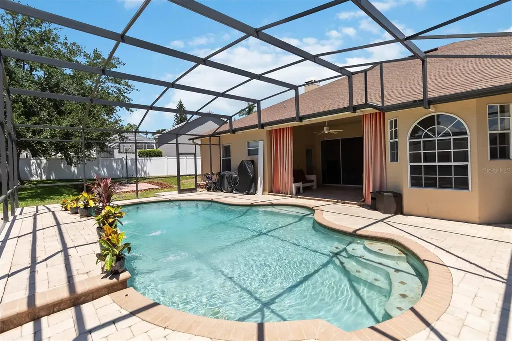 8122 Canyon Lake Circle Orlando FL 32835