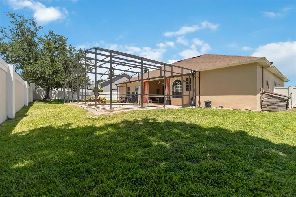 8122 Canyon Lake Circle Orlando FL 32835