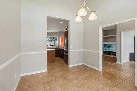 8122 Canyon Lake Circle Orlando FL 32835