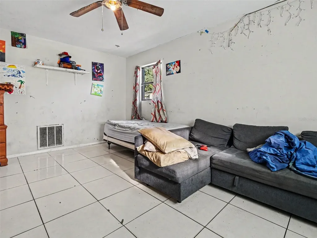 415 Oakmount Road Clearwater FL 33765