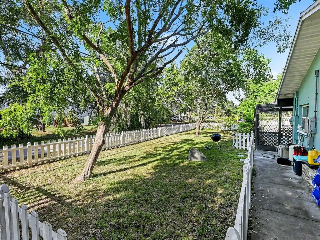 415 Oakmount Road Clearwater FL 33765