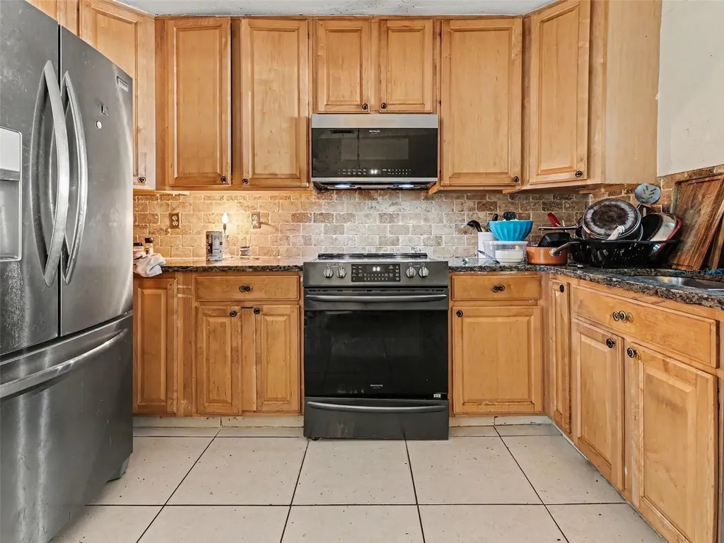 415 Oakmount Road Clearwater FL 33765