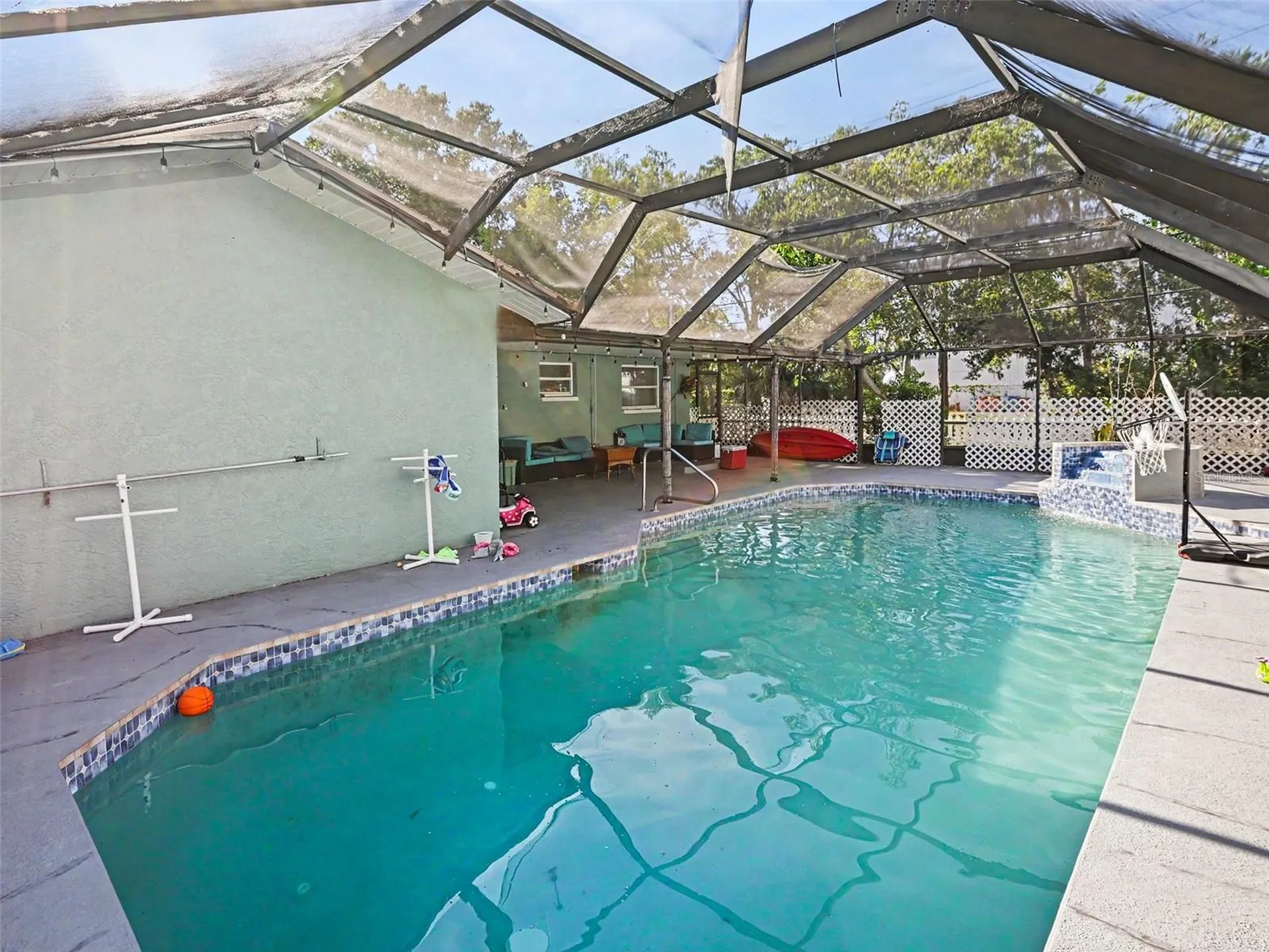 415 Oakmount Road Clearwater FL 33765